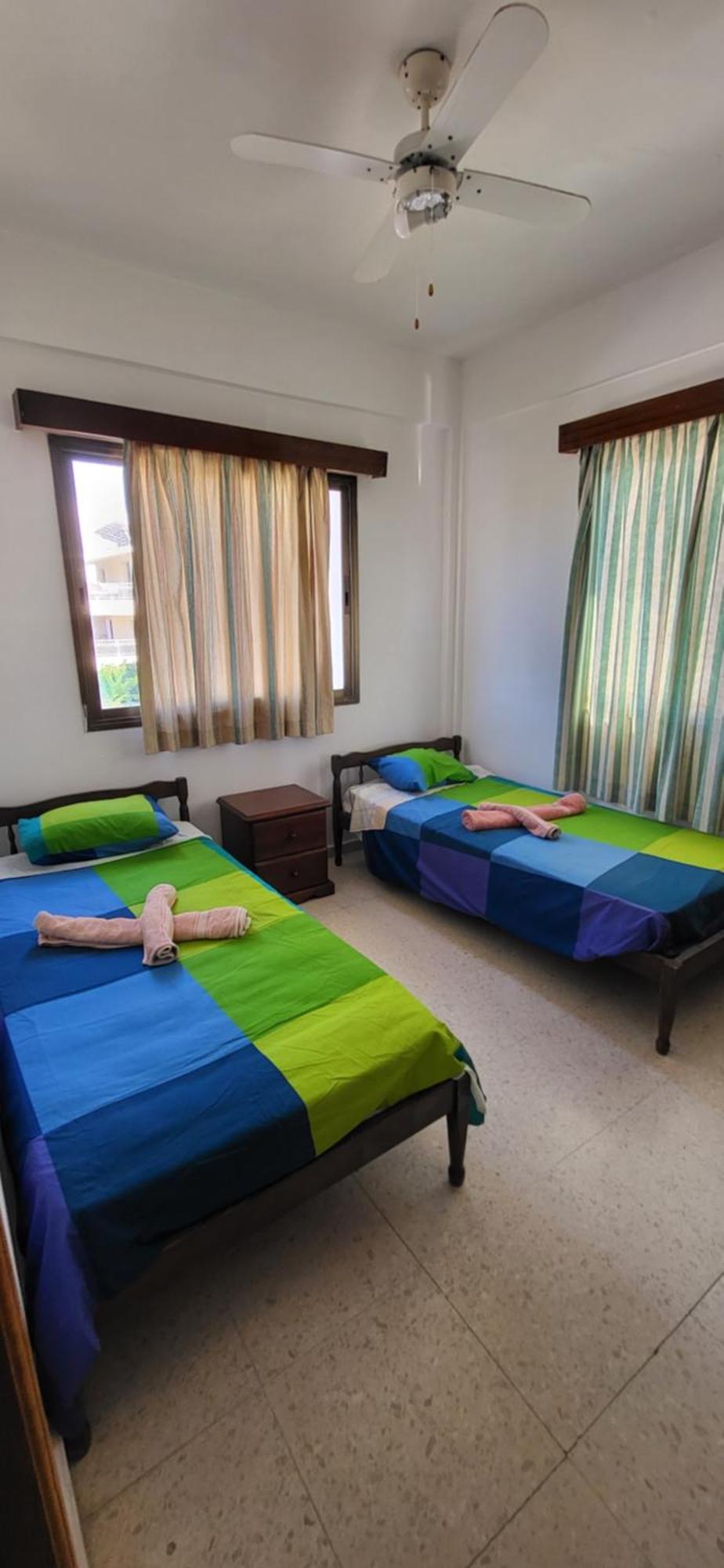 King Philips Apartment Paphos ภายนอก รูปภาพ