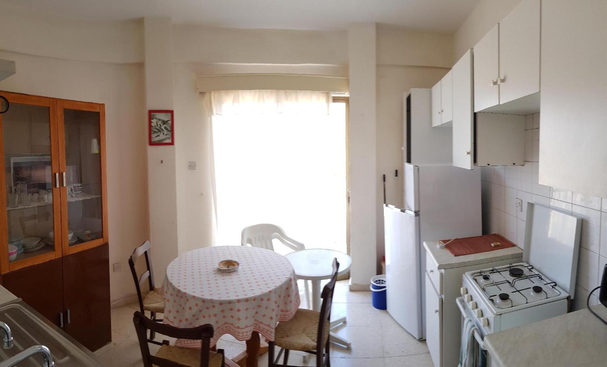 King Philips Apartment Paphos ภายนอก รูปภาพ